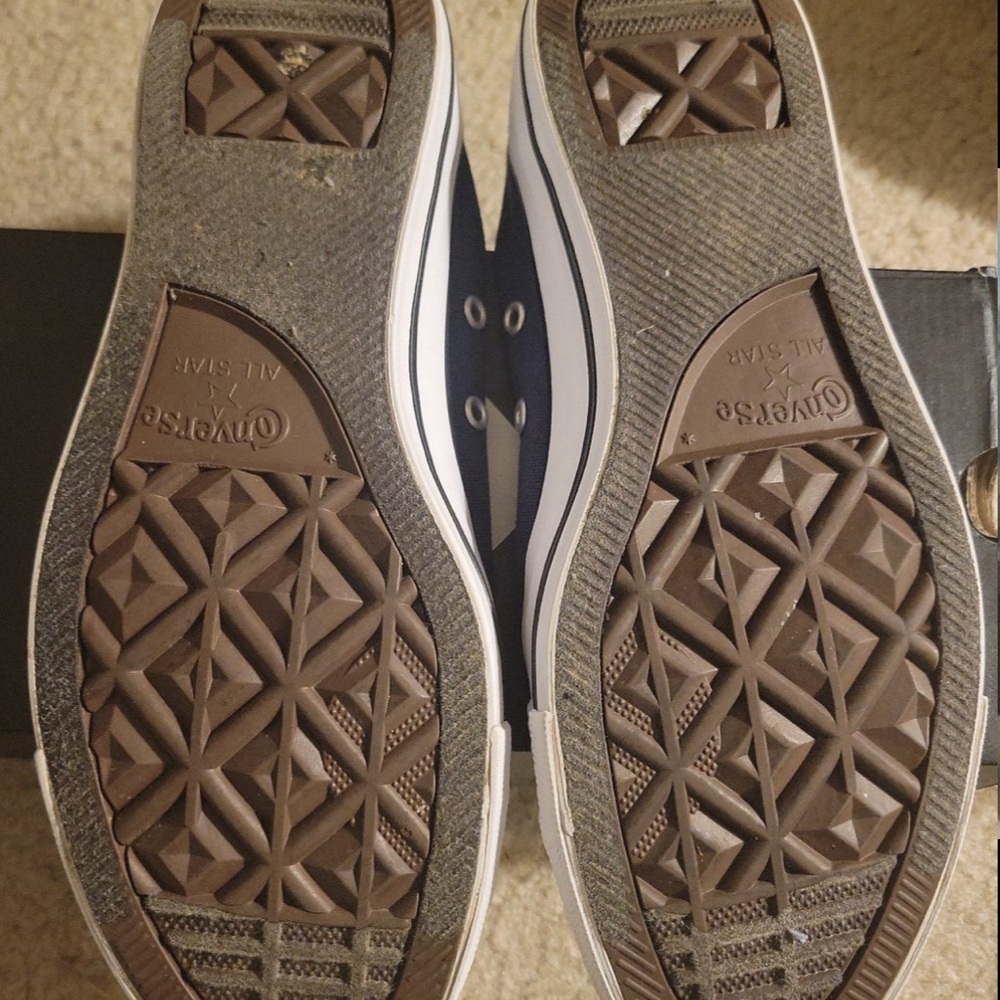 Amazing condition navy Converse